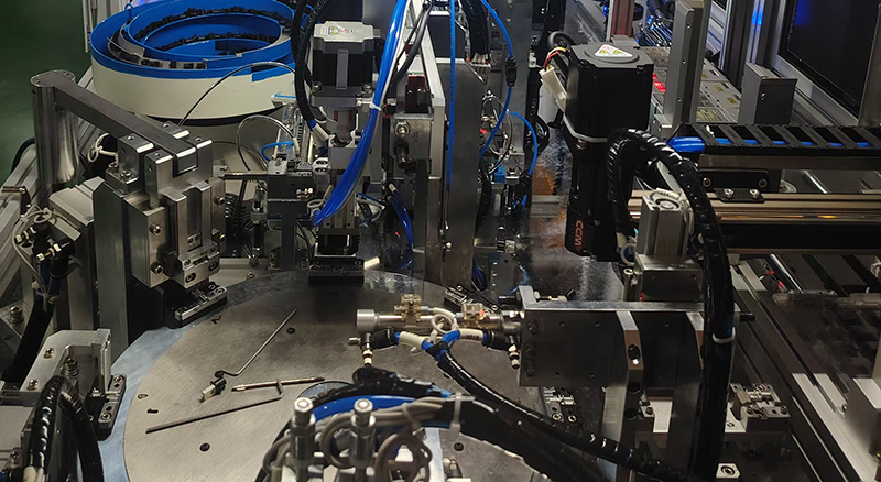 給工廠研發自動化設備是搶工人飯碗嗎?